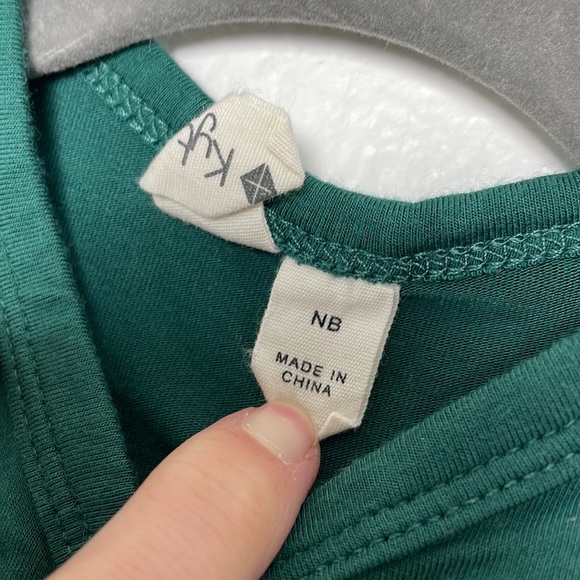 Kyte newborn gown in emerald - Picture 2 of 4